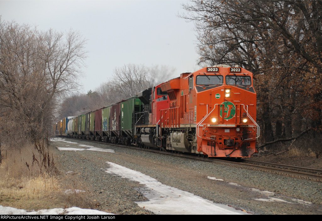 CN 3023 East